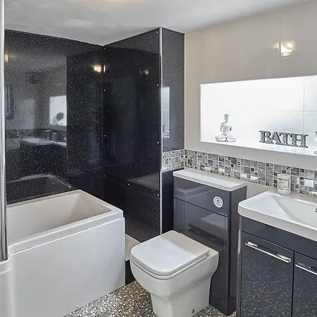 Host & - The Haven * Whitby